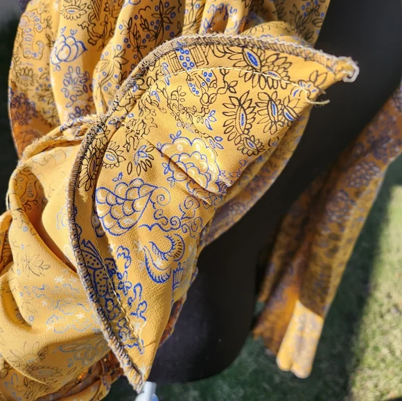 Vintage 1940s Novelty Print Dress with Lattice Features - Picture 10 of 13